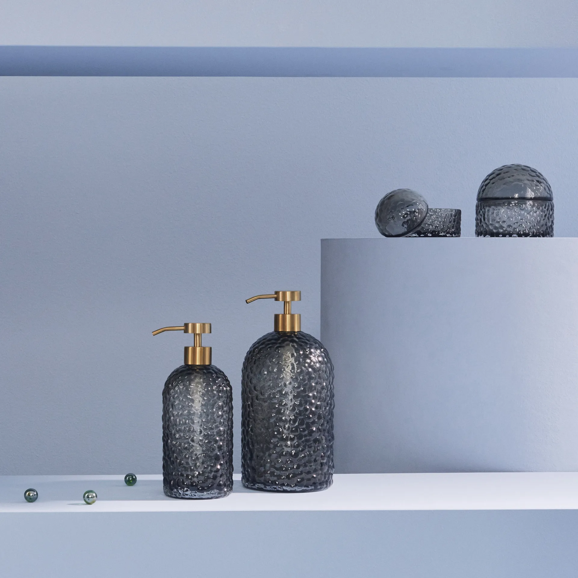 Arura Dose mit Deckel 11cm, Schwarz AYTM