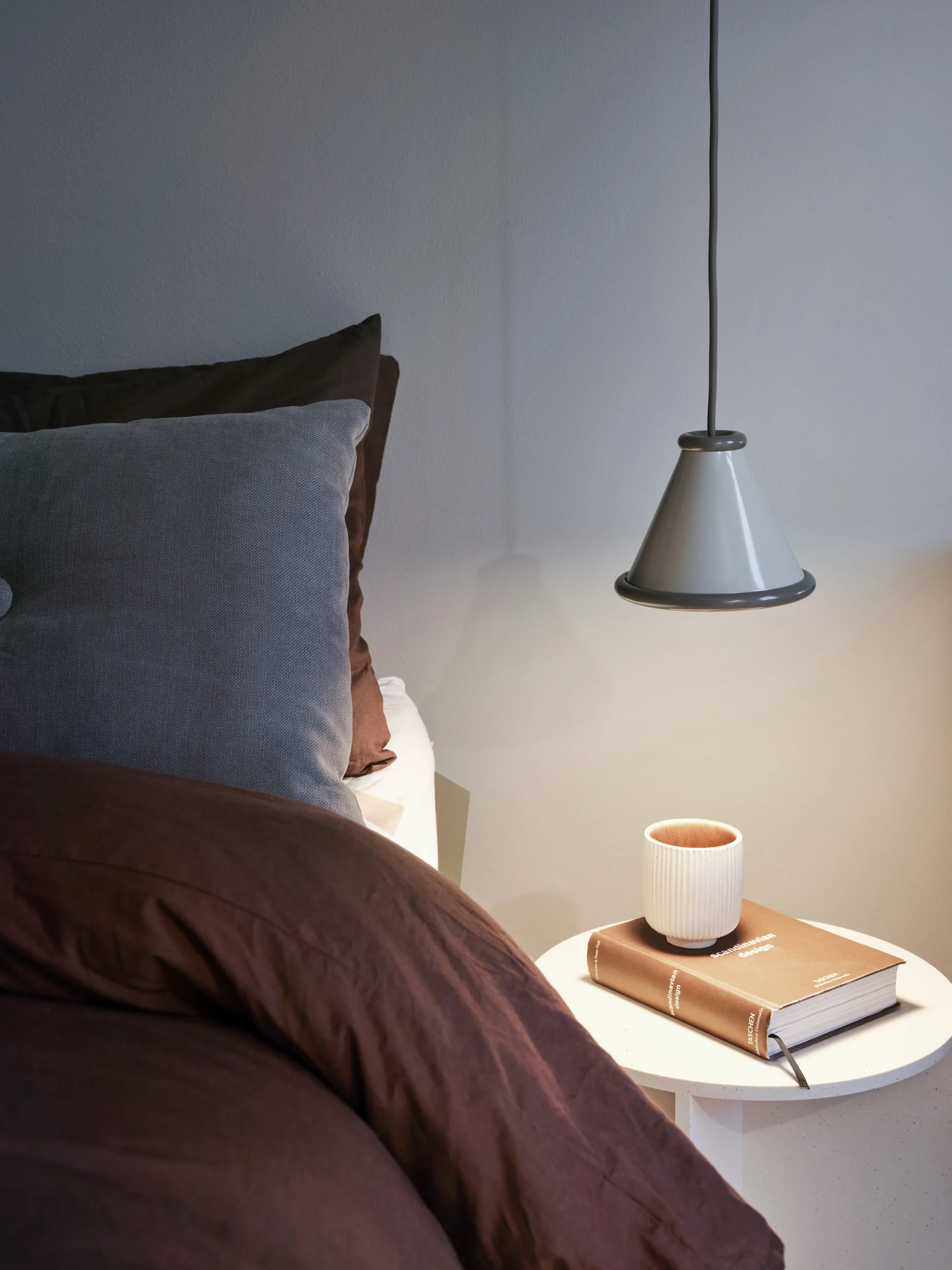 Belle Pendelleuchte Ø15 cm, Pepple grey-moss grey Belid