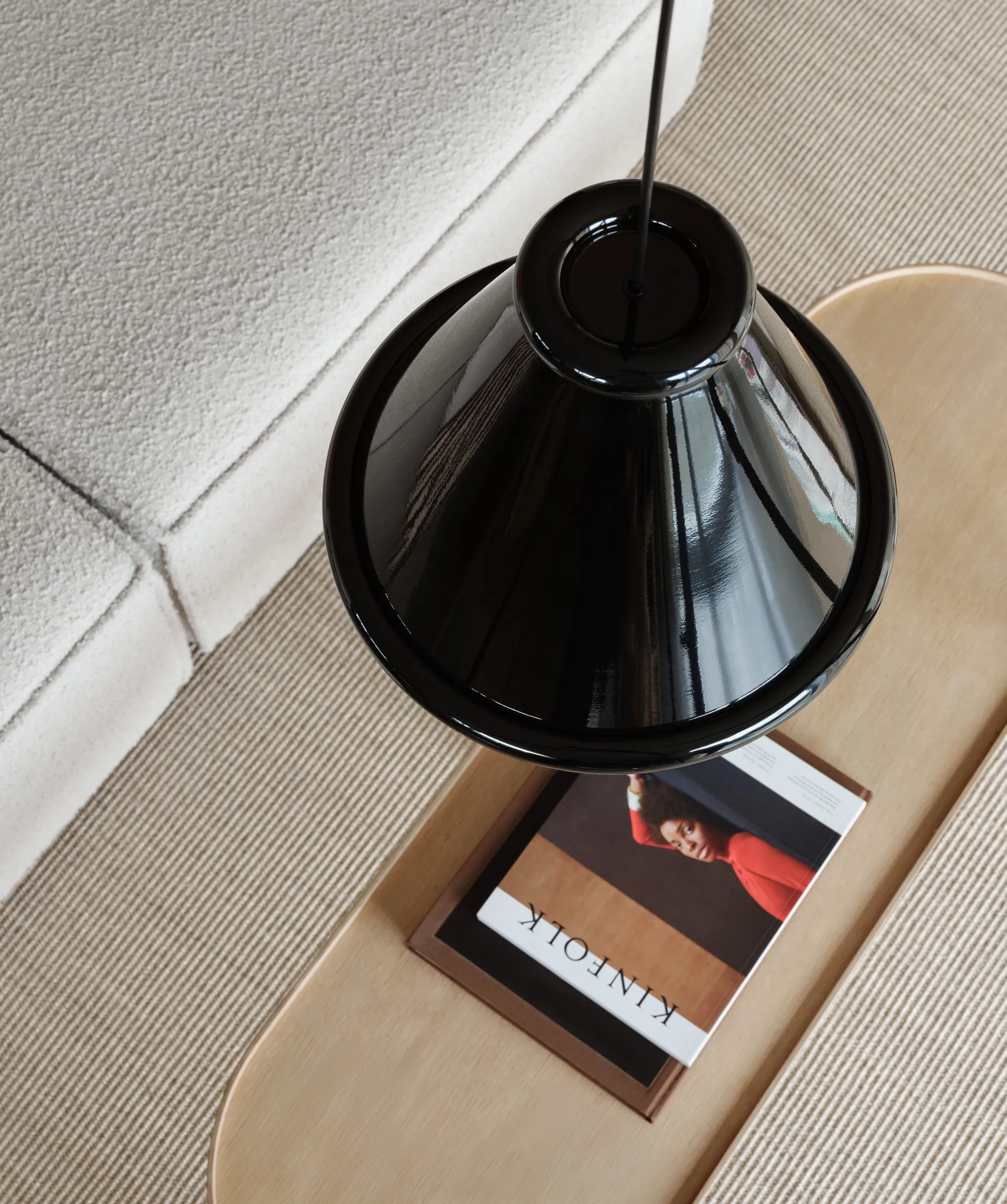 Belle Pendelleuchte Ø36 cm, Glossy black Belid