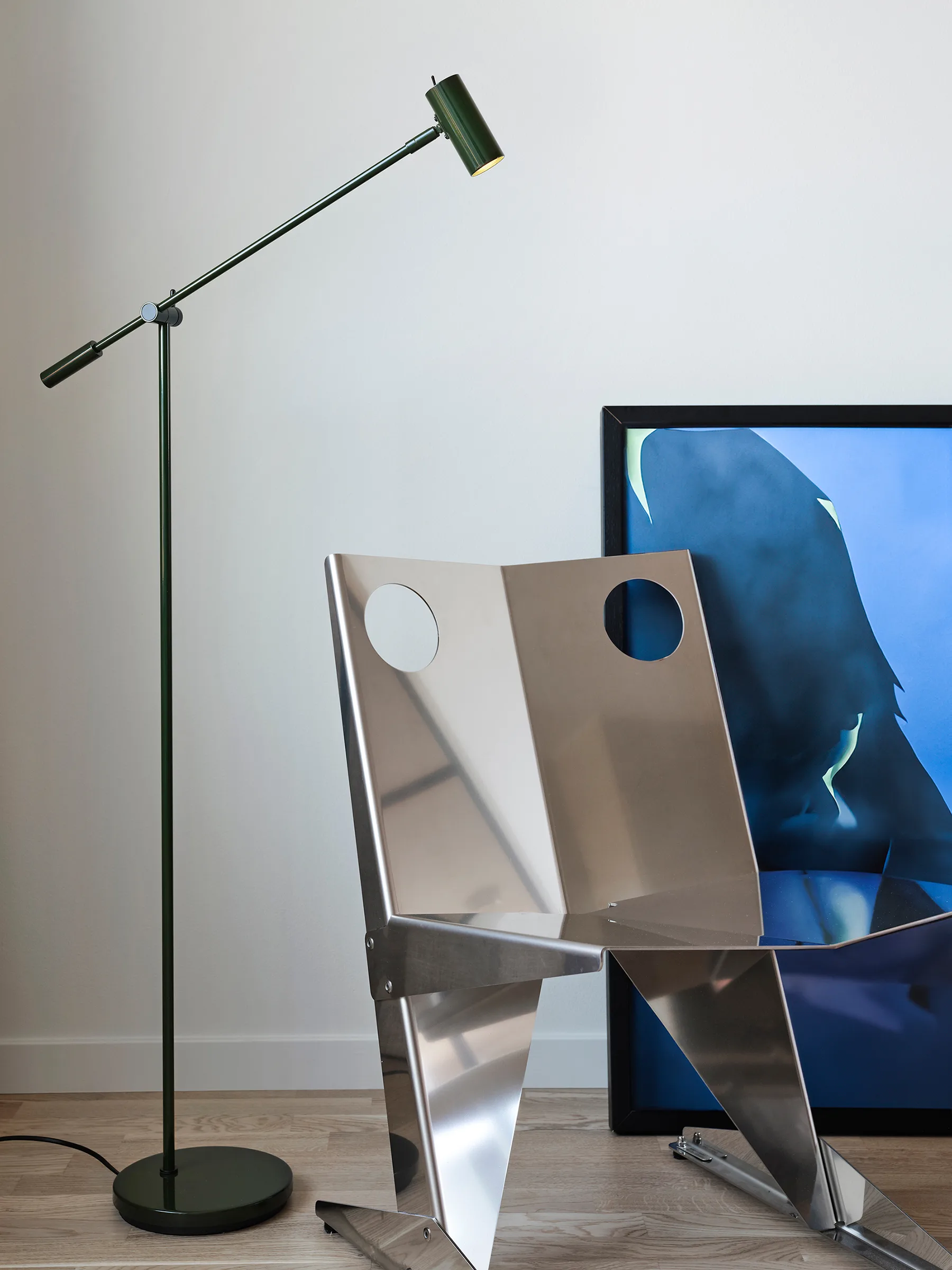 Cato Stehleuchte 134 cm, Blank Waldgrün-mattschwarz Belid