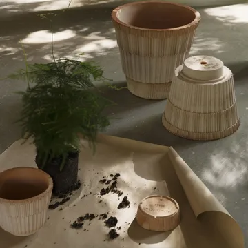 Atlas raw Topf mit Untersetzer - Rosa, Ø21 cm - Bergs Potter