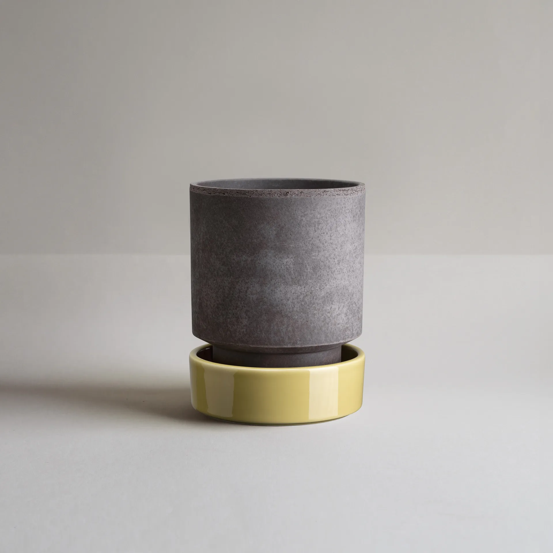 Hoff Blumentopf, Ø18 cm, Raw Grey-Pale Yellow (grau-gelb) Bergs Potter