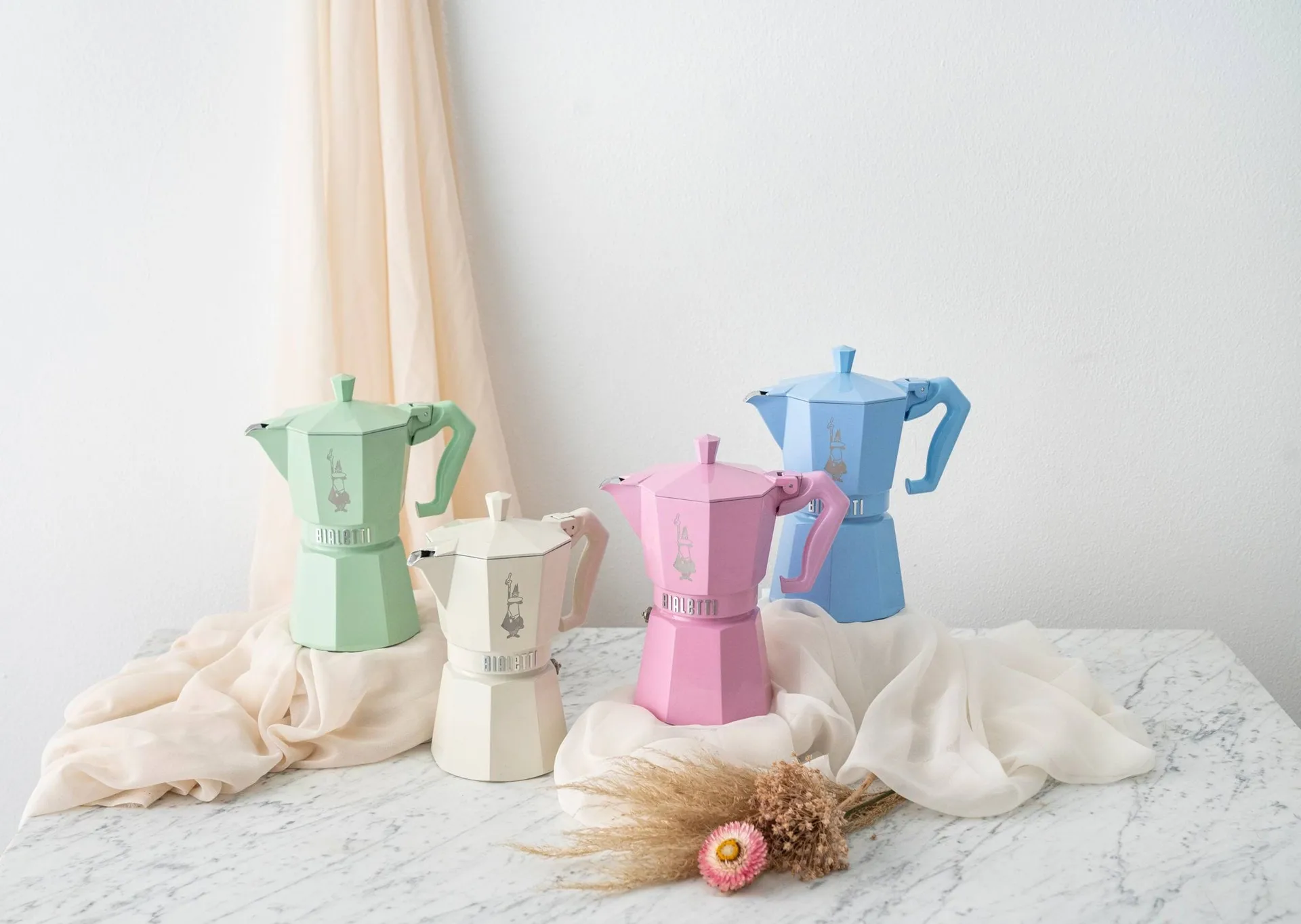 Bialetti exklusive Mokkakanne, Creme, 6 Tassen Bialetti