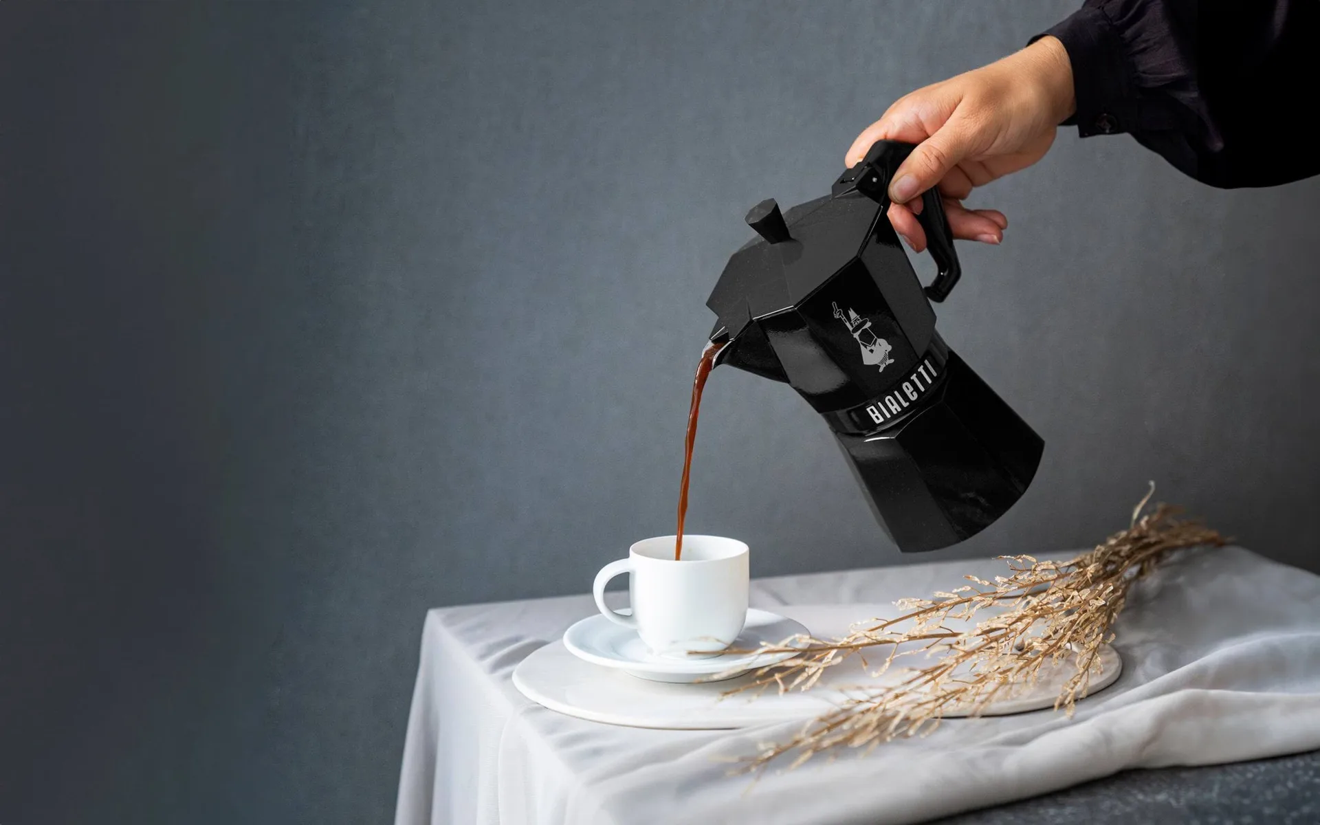 Bialetti exklusive Mokkakanne, Schwarz, 6-telig Bialetti