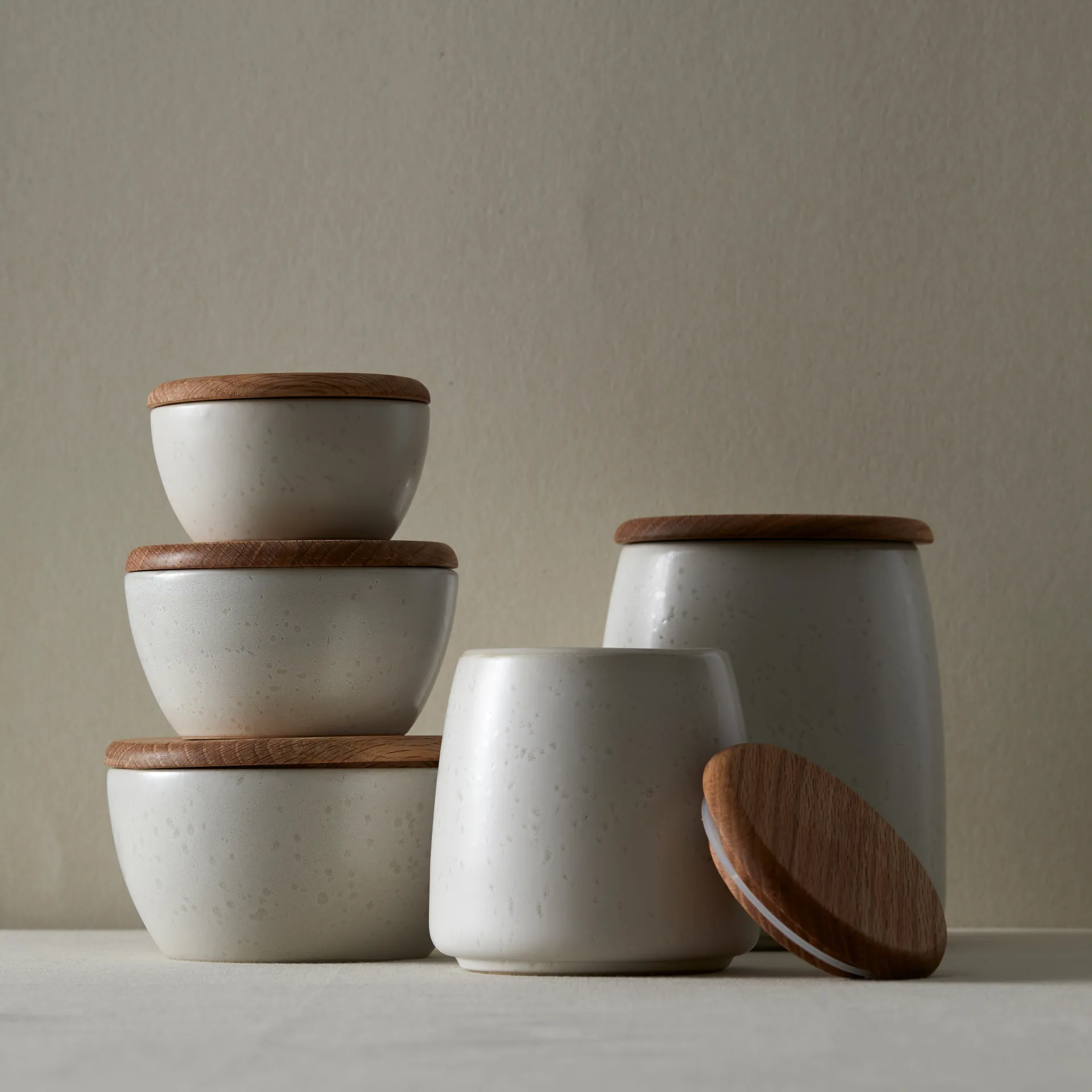 Bitz Dose mit Deckel matt 16,5cm, Matt cremeweiß Bitz