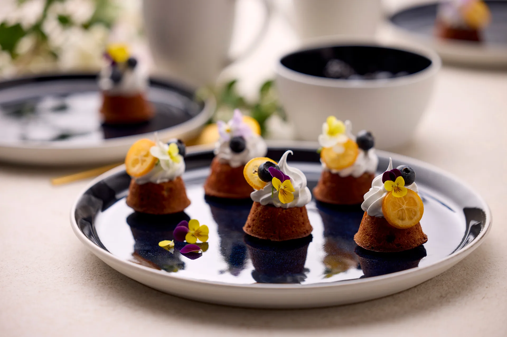 Bitz Teller Gastro Ø 27cm, Weiß-dunkelblau Bitz