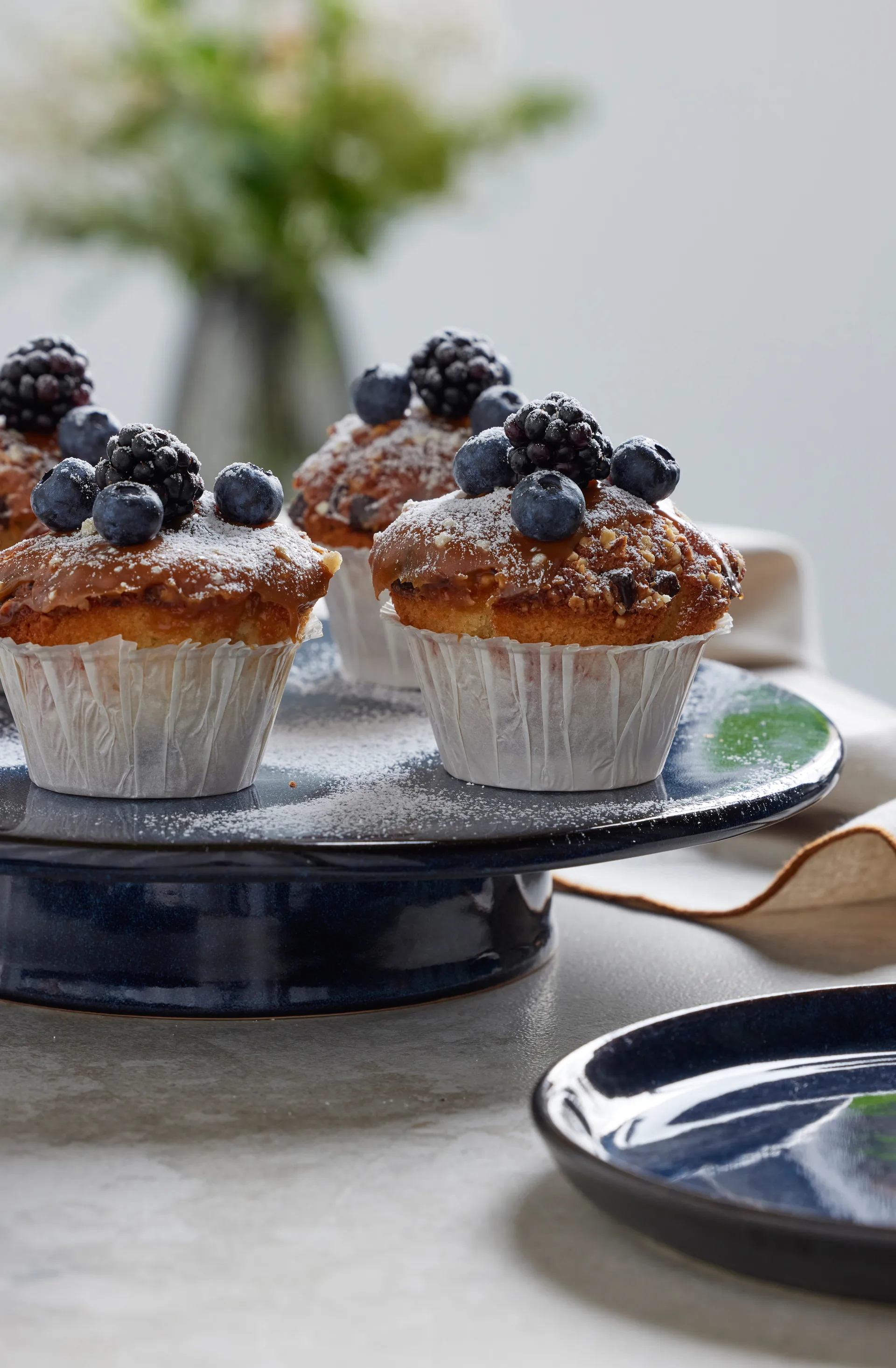 Bitz Tortenteller auf Fuß Ø30cm, Dunkelblau Bitz