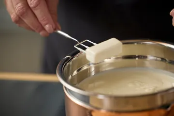Rührschüssel mit Silikonboden latte - 1,5 Liter - Blomsterbergs