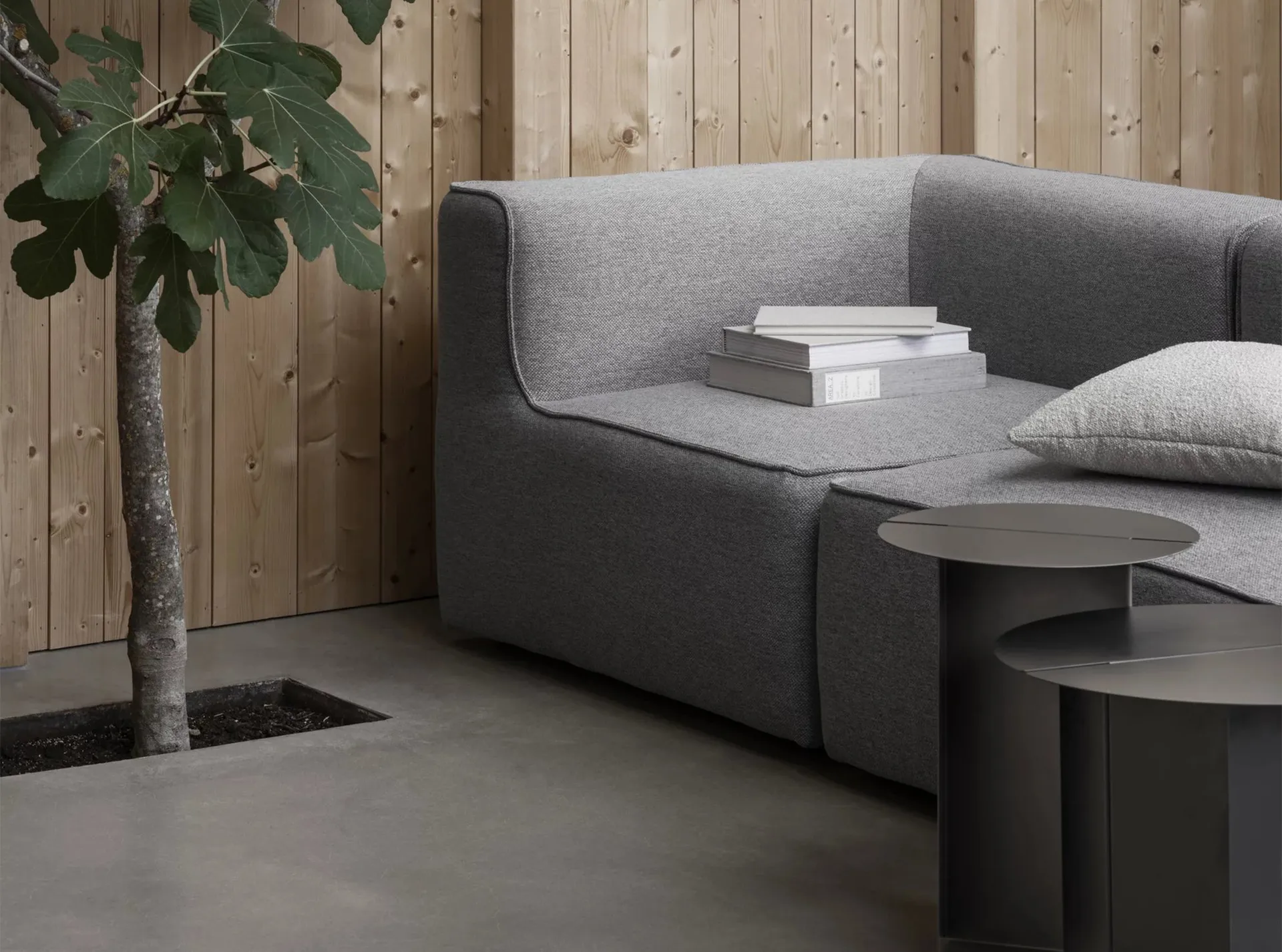 ORU Beistelltisch M Ø50 cm, Burned metal blomus