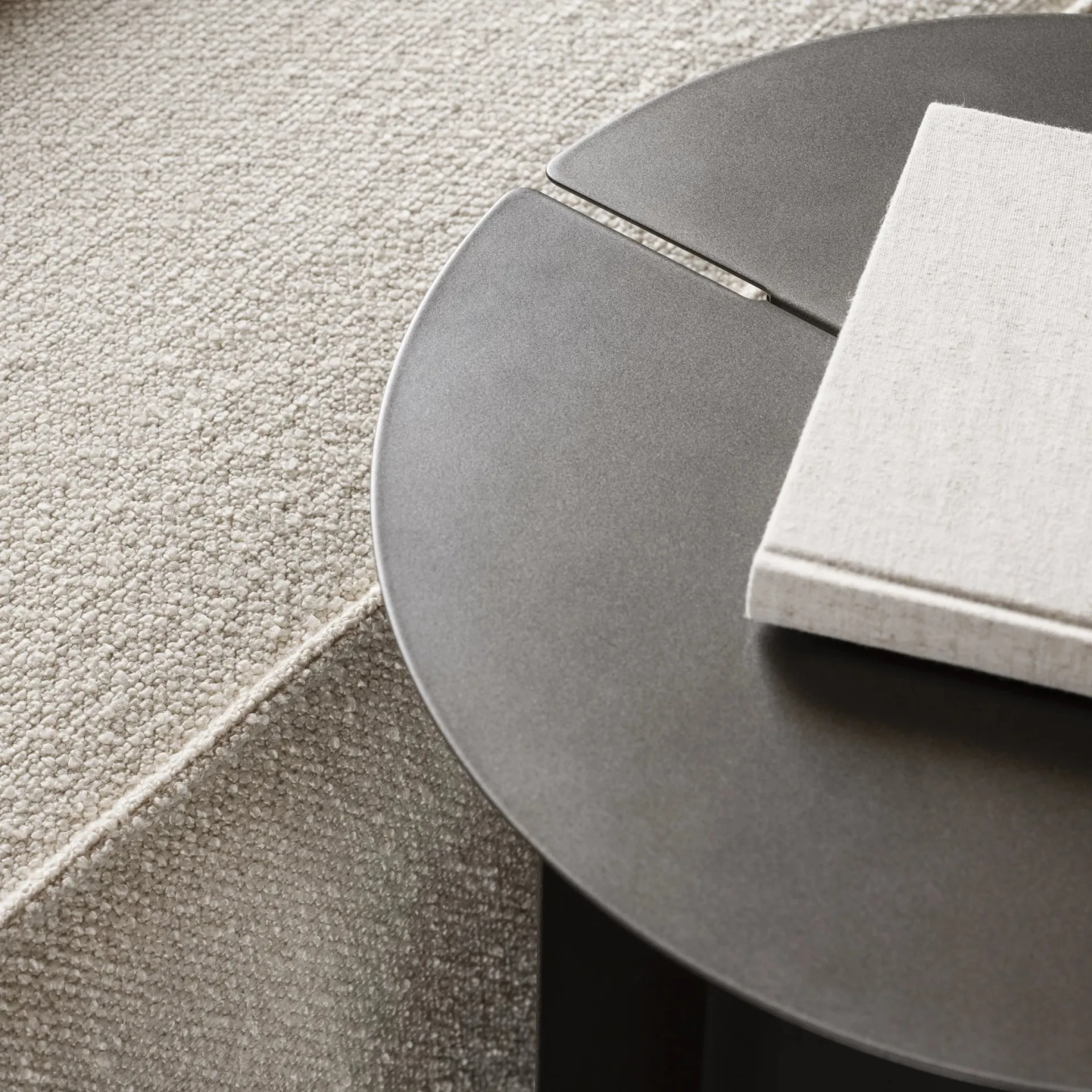 ORU Beistelltisch S Ø35 cm, Burned metal blomus