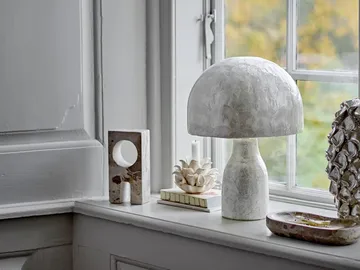 Adria Tischlampe - Natur, Perlmutt - Bloomingville