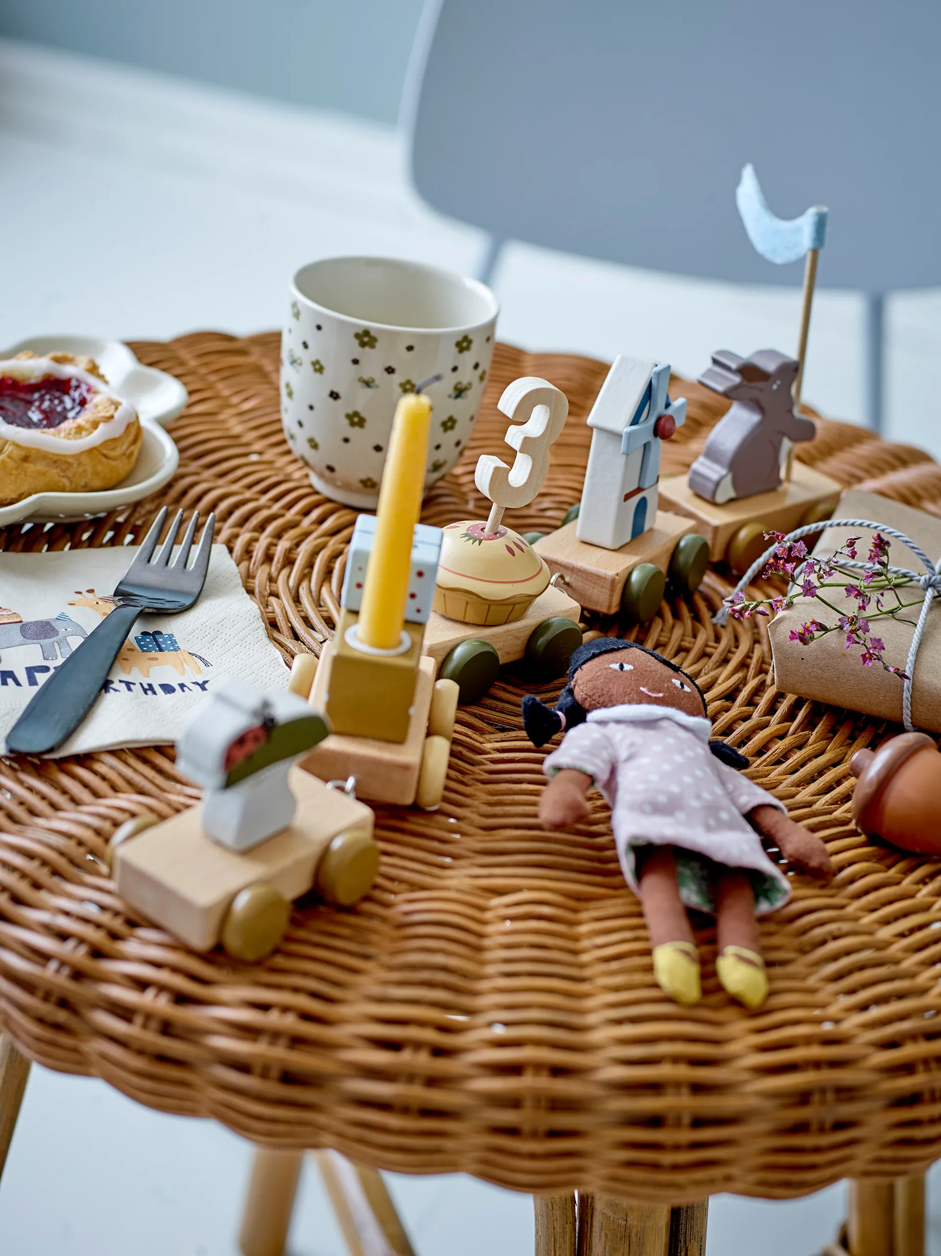 Alfi Geburtstagszug 39cm, Braun Bloomingville