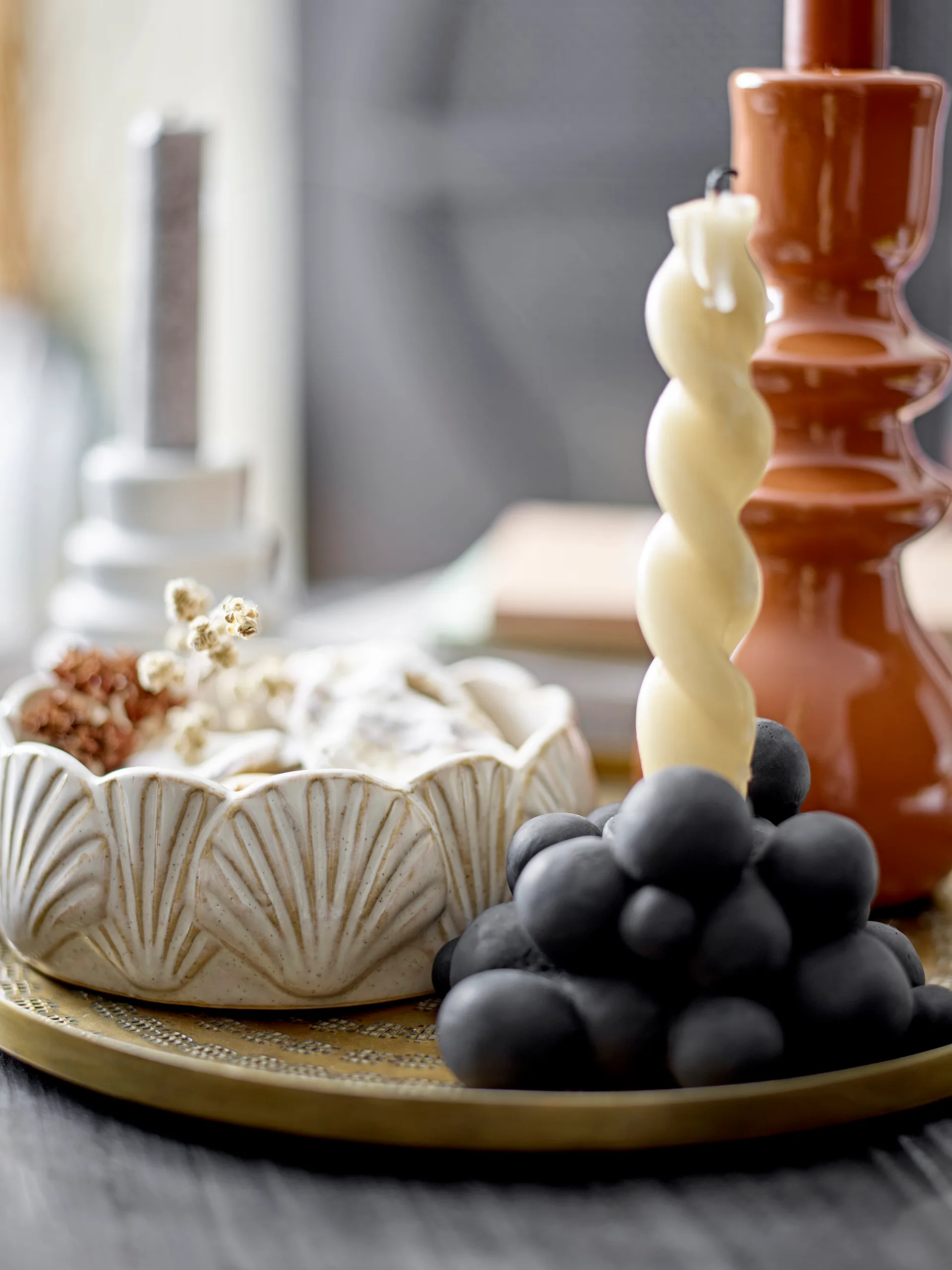 Betial Kerzenhalter 12 x 9 x 6cm, Schwarzer Zement Bloomingville