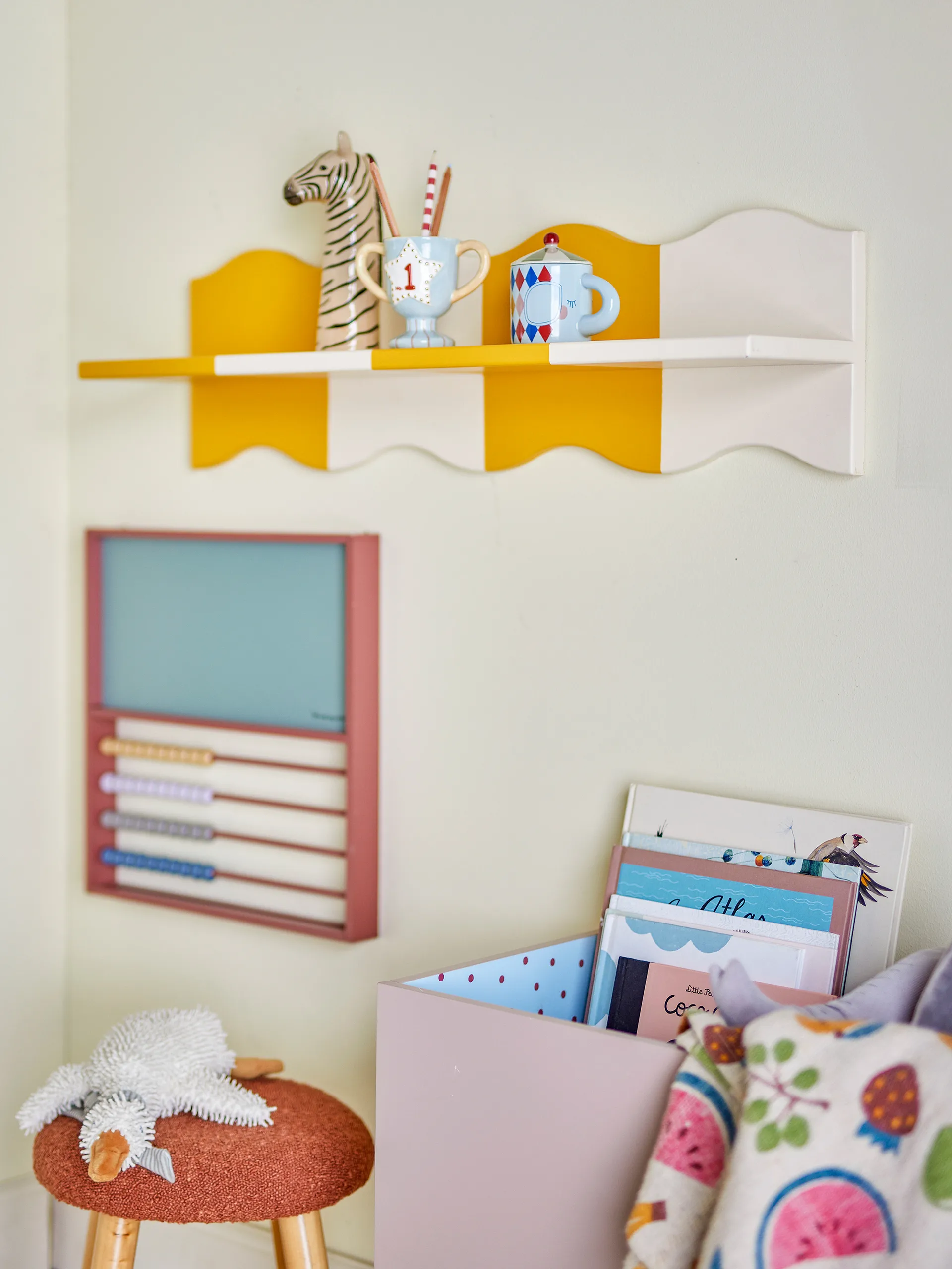 Bubbi Regal 80x22,5 cm, Gelb Bloomingville