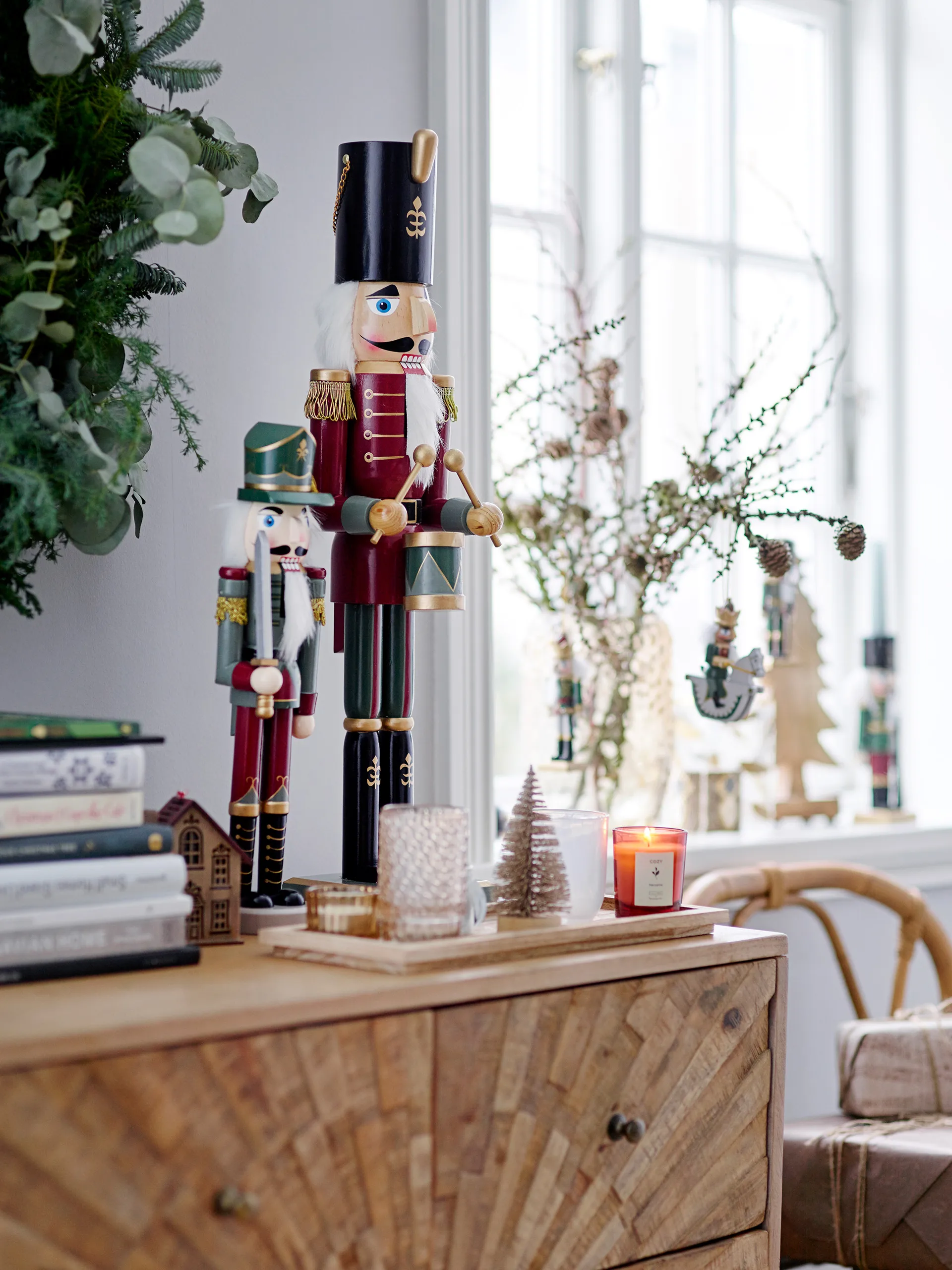 Darren Nussknacker Dekoration 38cm 2 Teile, Grün Bloomingville