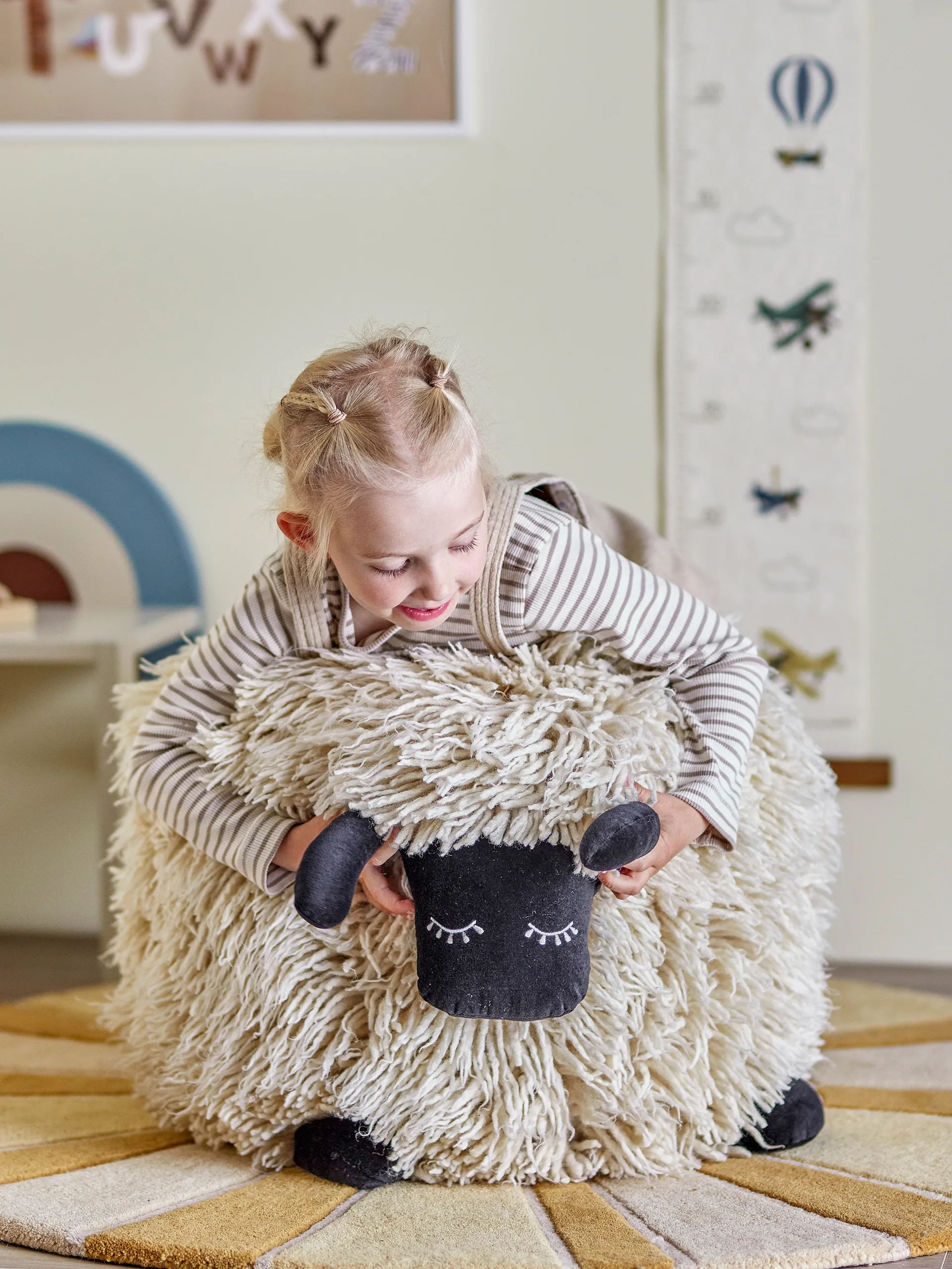 Dolly Pouf Wolle 50x45 cm, Weiß Bloomingville