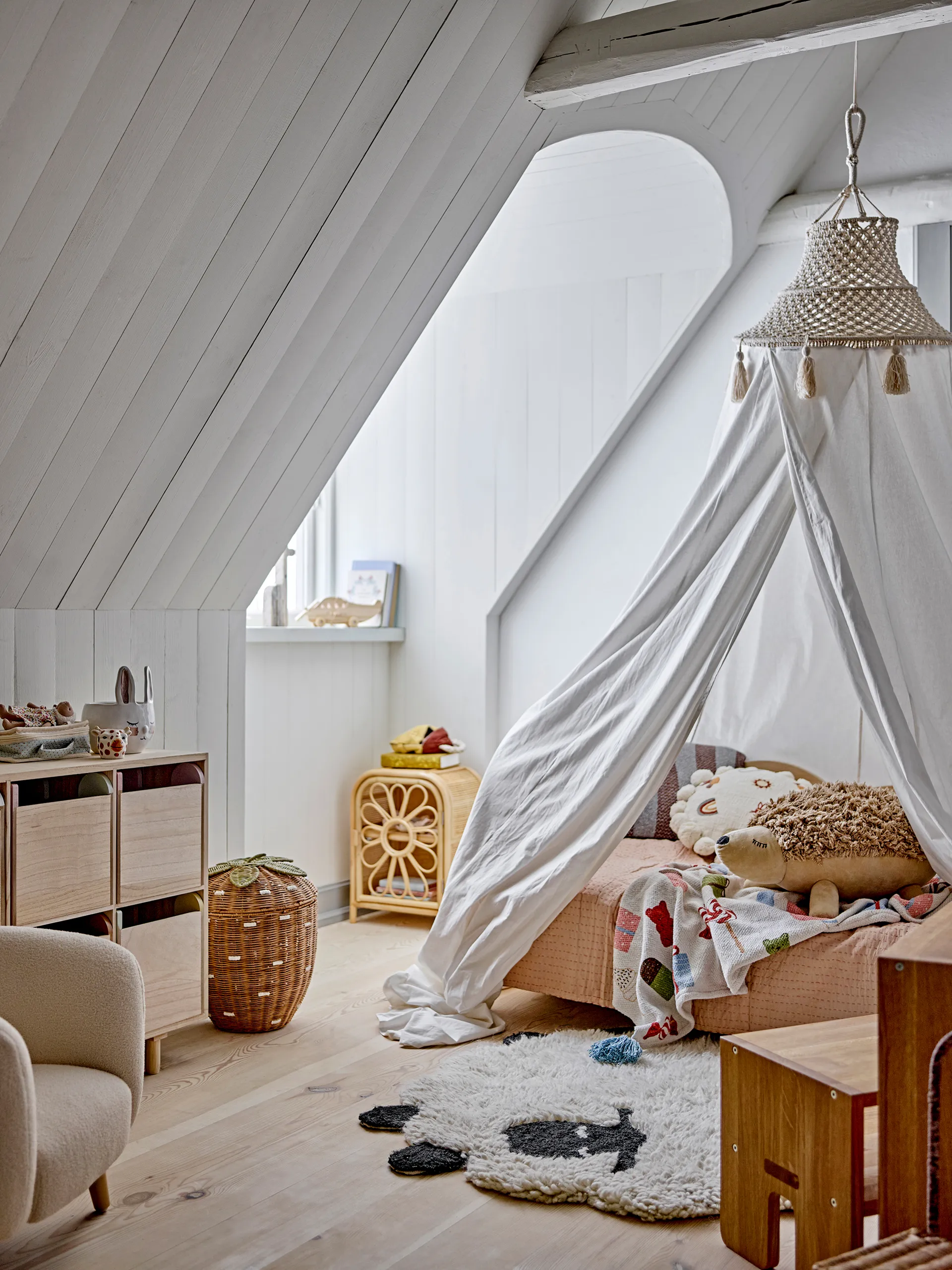 Henny Pouf-Kuscheltier, Braun Bloomingville