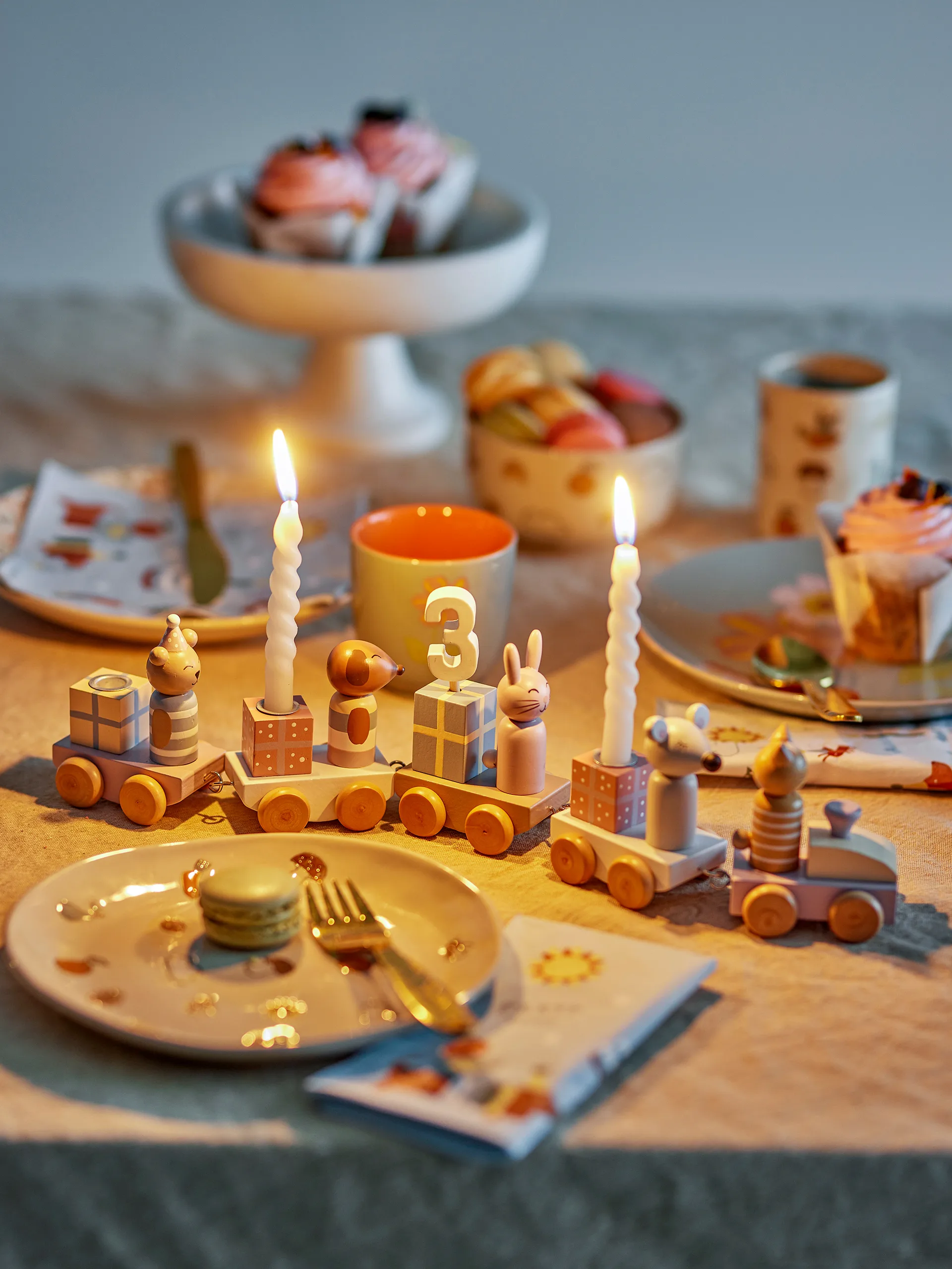 Junaid Geburtstagszug, Rosa Bloomingville