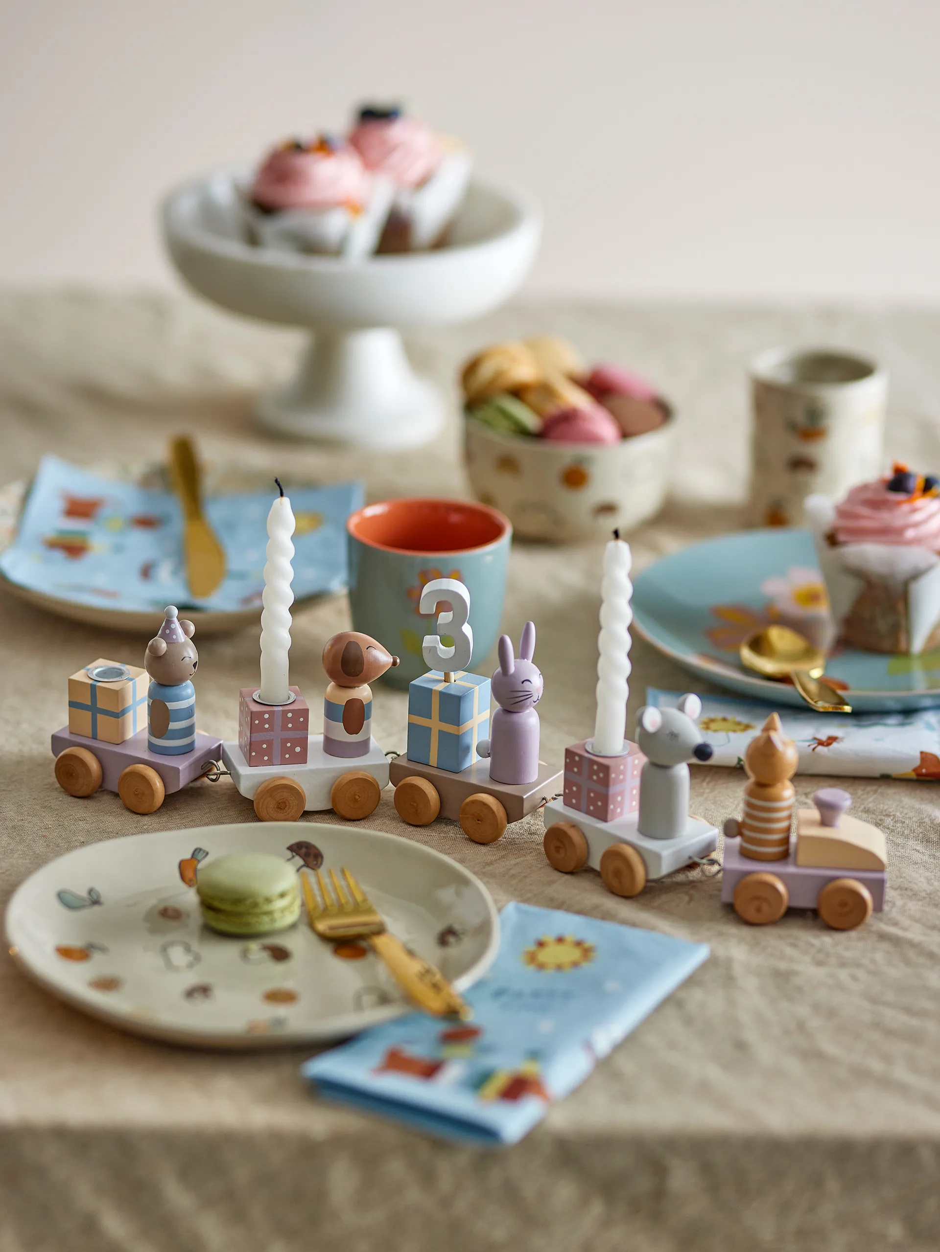 Junaid Geburtstagszug, Rosa Bloomingville