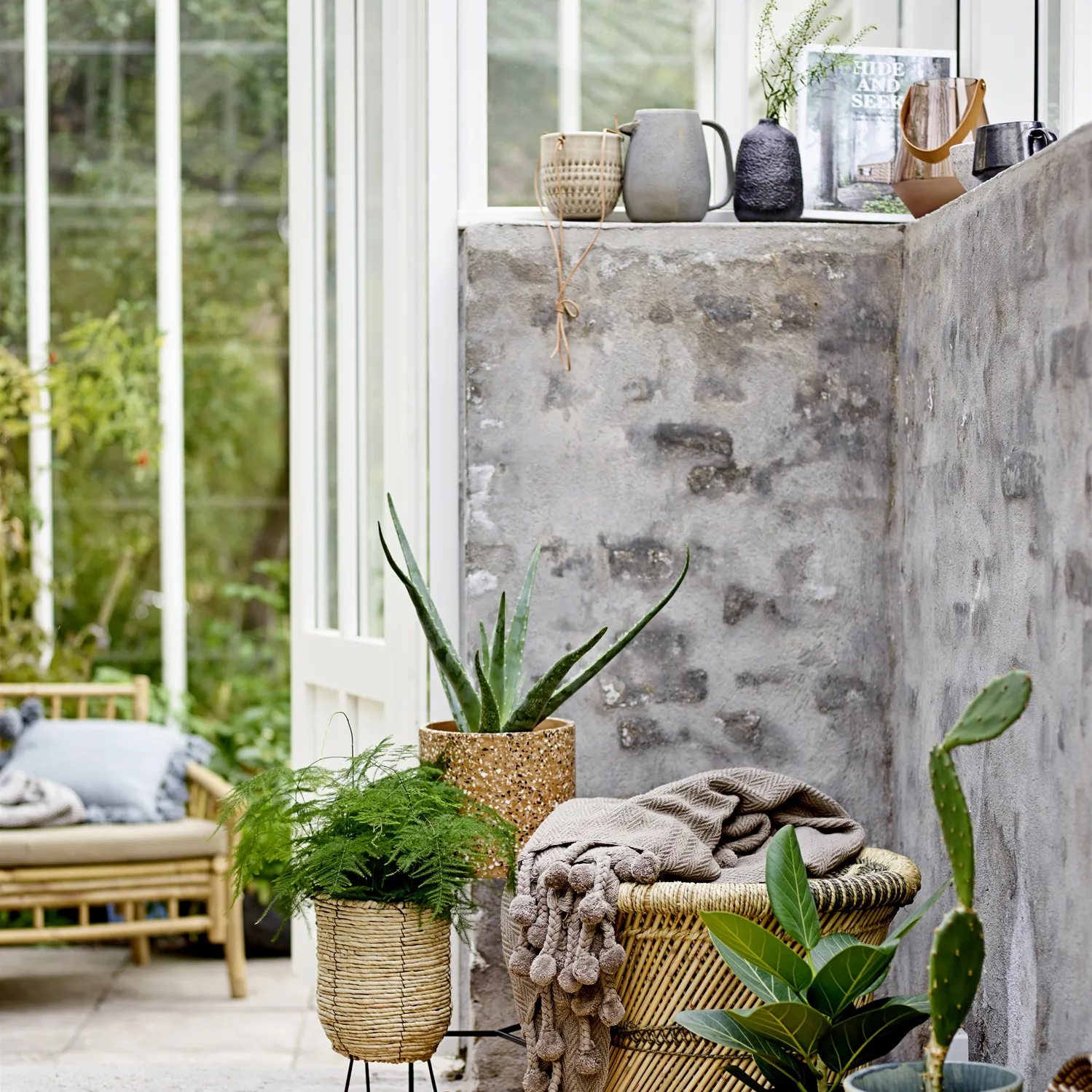 Kendra Kanne, Grau Bloomingville