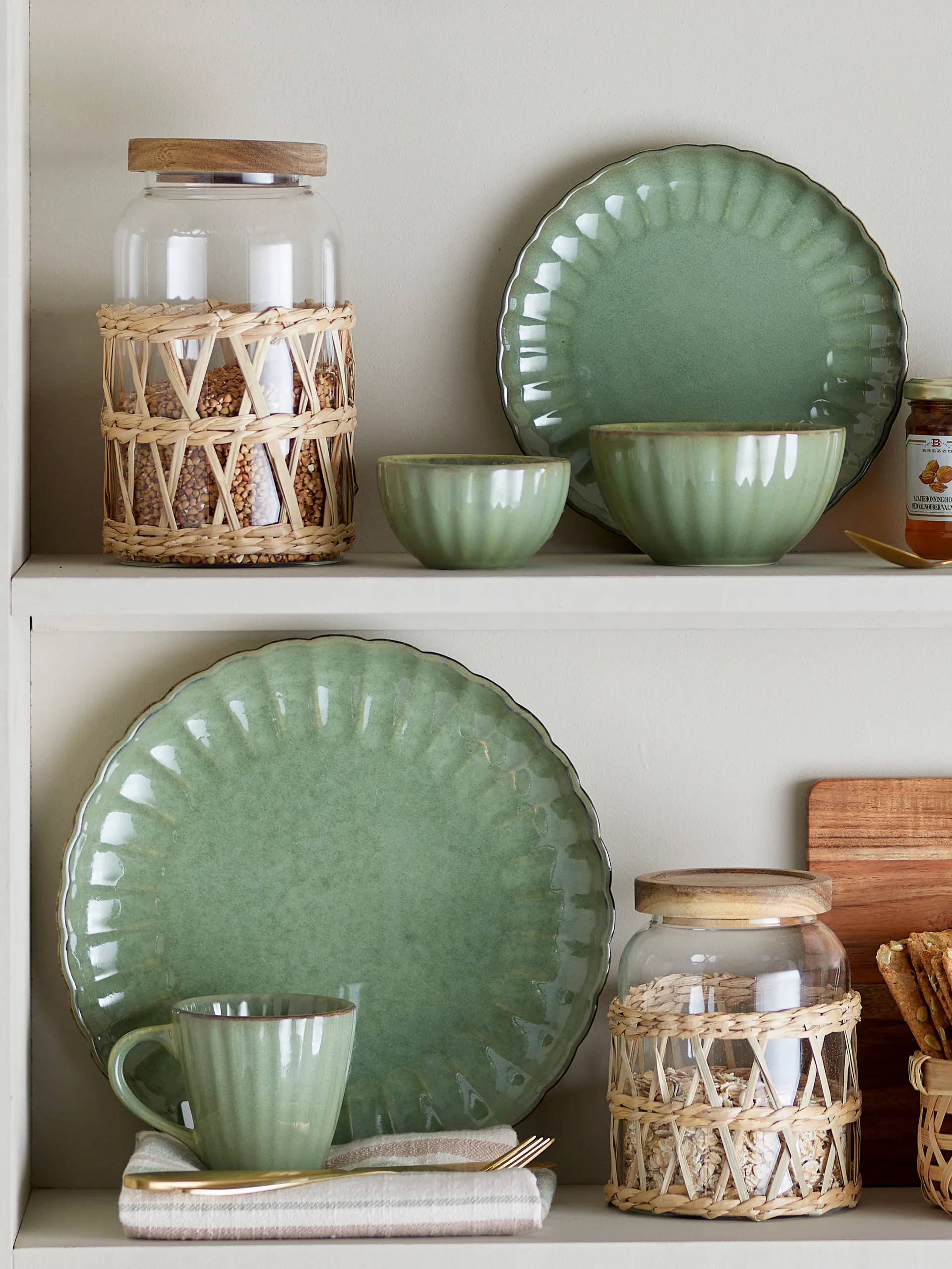 Latina Teller Ø27 cm, Light green Bloomingville