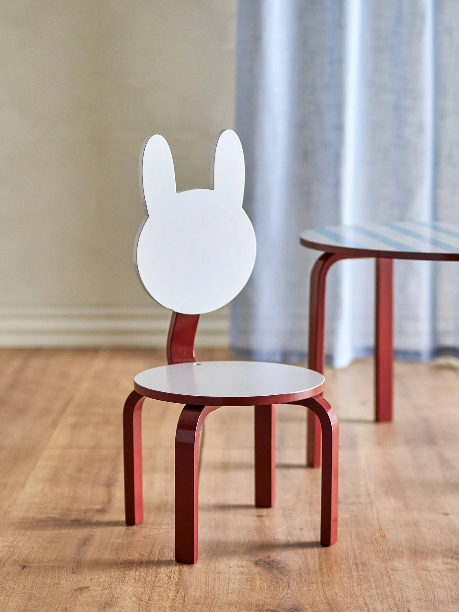Liova Stuhl, Multi, Hase Bloomingville