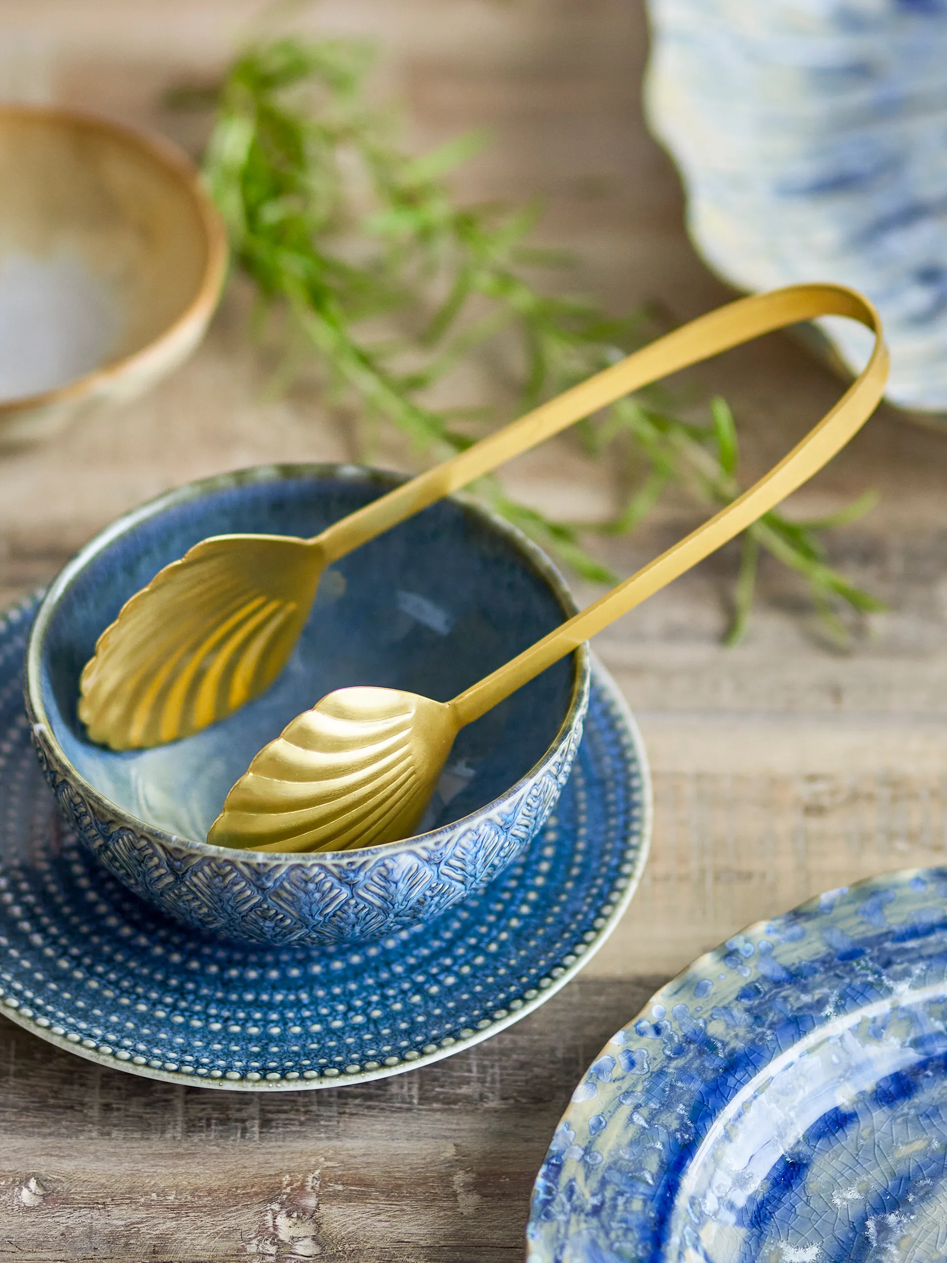 Loreta Servierzange, Gold Bloomingville