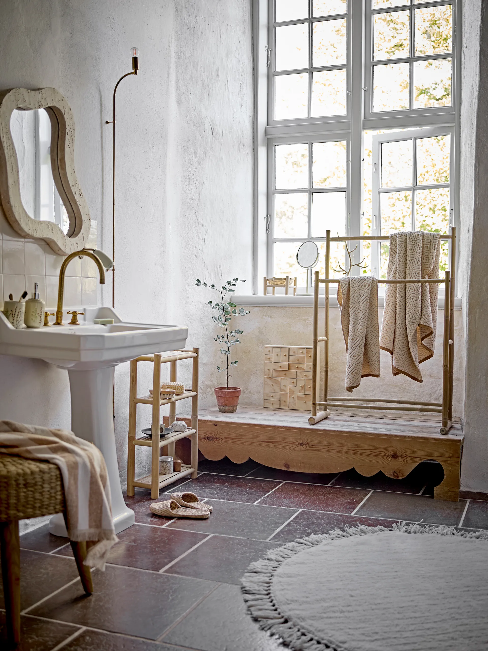 Meg Wandspiegel 61x76 cm, Natur Bloomingville