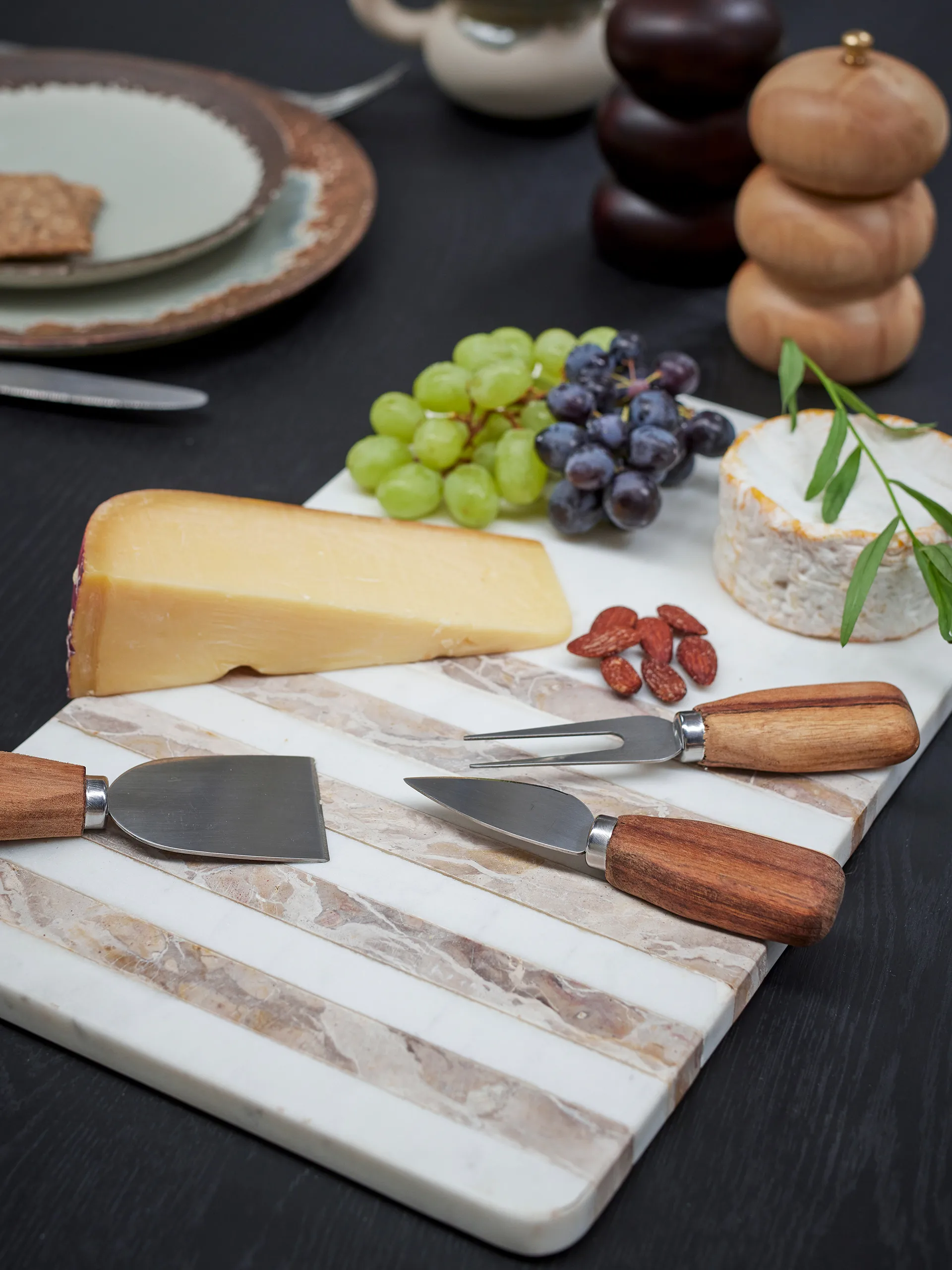 Novelle Marmor-Schneidebrett 38x22,5 cm, Weiß Bloomingville