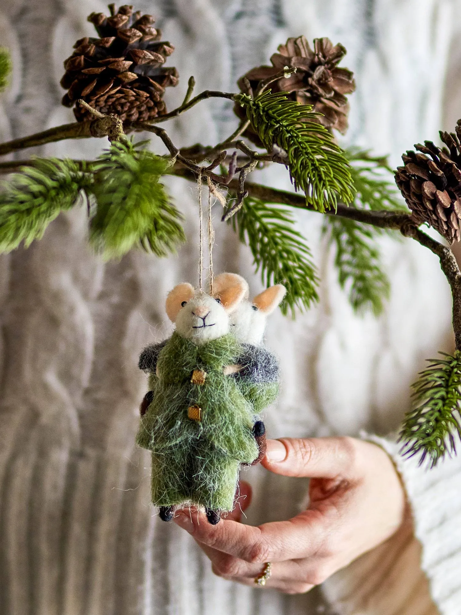 Peo Weihnachtsbaumanhänger Wolle 2 Teile, Grün-Grau, 11 cm Bloomingville