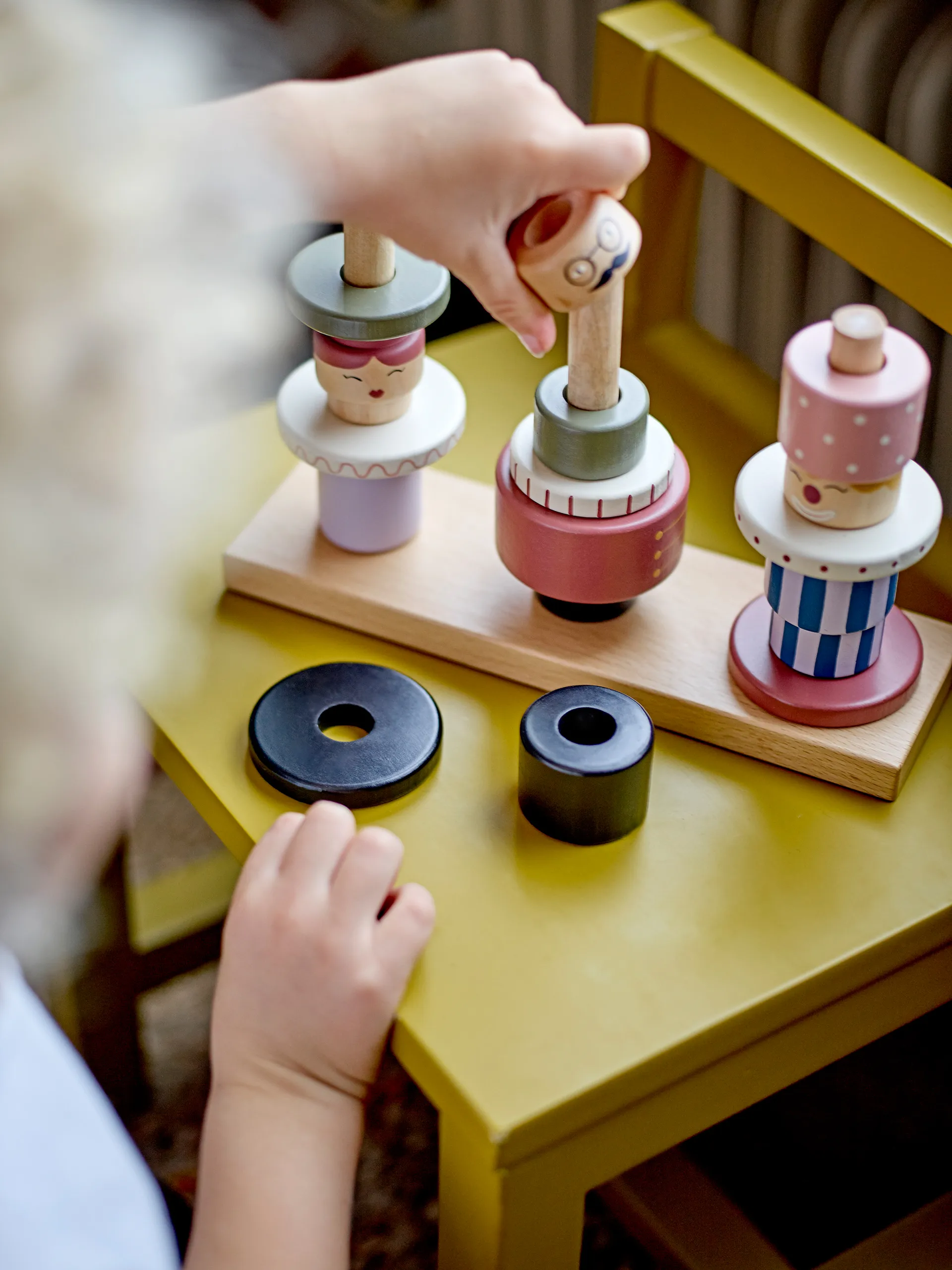 Wilma Aktivitätsspielzeug 23 x 44,5 x 15cm, Drei Figuren Bloomingville