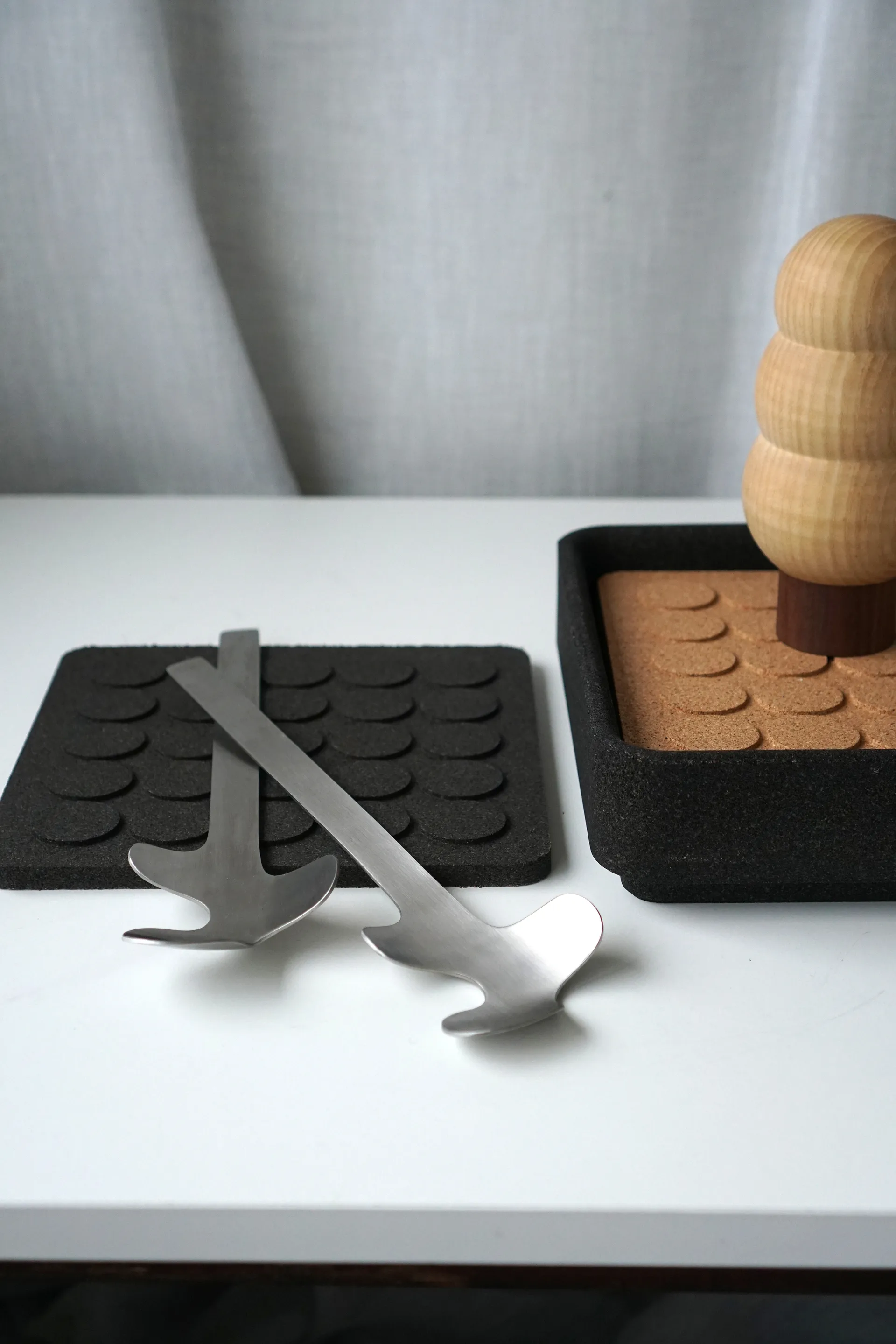 Leaf Salatbesteck, Brushed Steel Born In Sweden