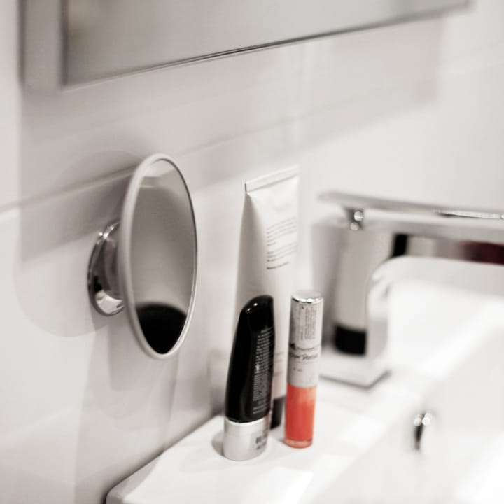 AirMirror Schminkspiegel x10 abnehmbar mit Saugnapf, Ø11,2 cm Bosign