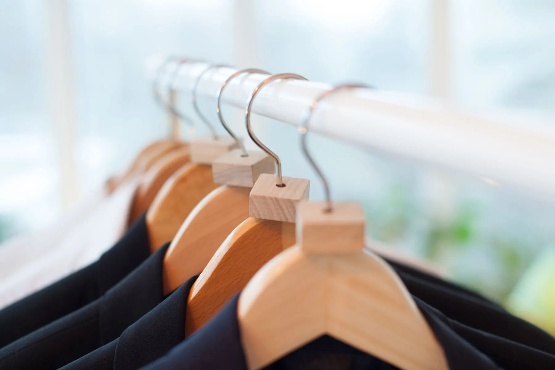 Bosign Duftblock aus weißem Zedernholz an Schnur, 10er-Pack Bosign