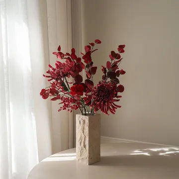 Berry drama Kunstblumenstrauß - Spinnen-Chrysantheme, Nelke, Eukalyptus, 84 cm - Botané