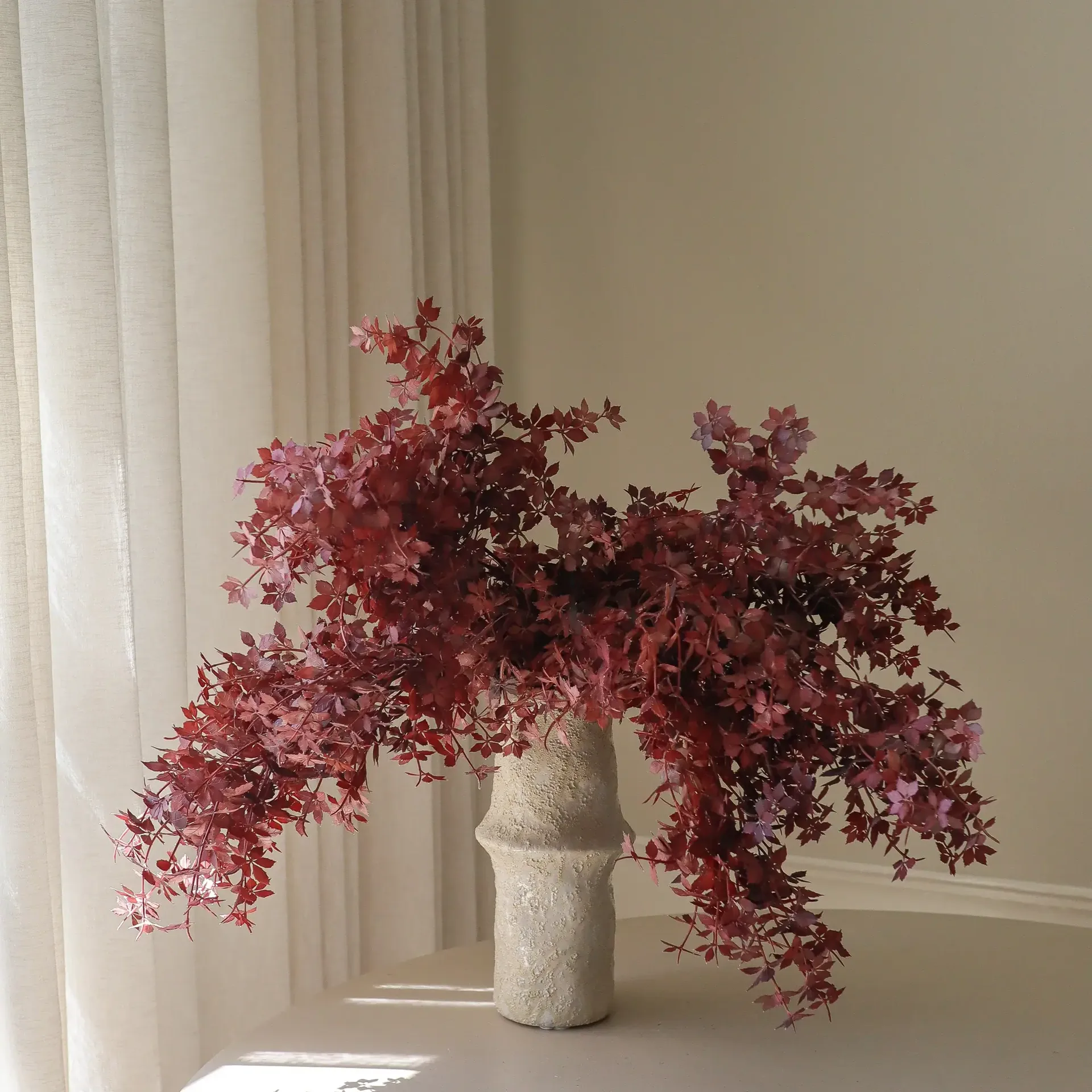 Burgundy Maple Branch Kunstblumenstrauß, 107 cm, 4 Stk. Botané