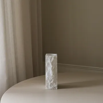Carrara Edge Marmorvase - Klein, 25 cm - Botané