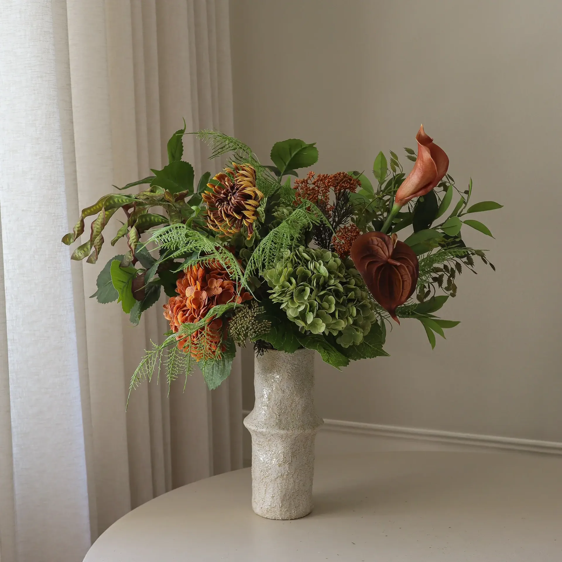 Cedar Grove Kunstblumenstrauß, Hortensie-Halbkaktus-Dahlie-Kalla, 90 cm, 14 St Botané