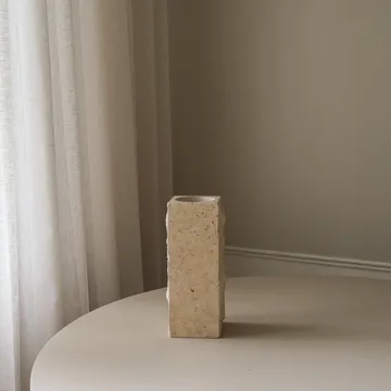 Limestone Edge Marmorbasis Vase - Mittel, 30 cm - Botané
