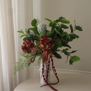 Noir Botanica Kunstblumenstrauß - Hortensie-Kalla-Anthurie 112 cm, 15 St. - Botané