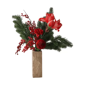 Red Spritz Kunstblumenstrauß - Amaryllis, Nelken, Beerzweige, Tannenzweige, 72 cm - Botané