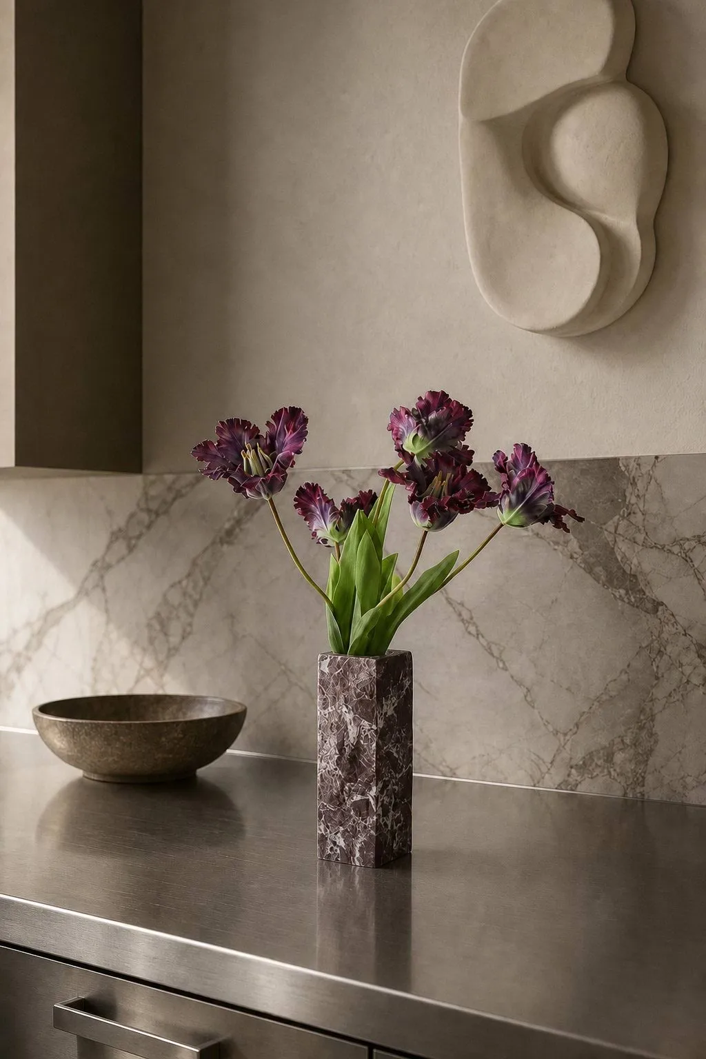 Rosso Levanto Edge Marmorbasis Vase, Klein, 25 cm Botané