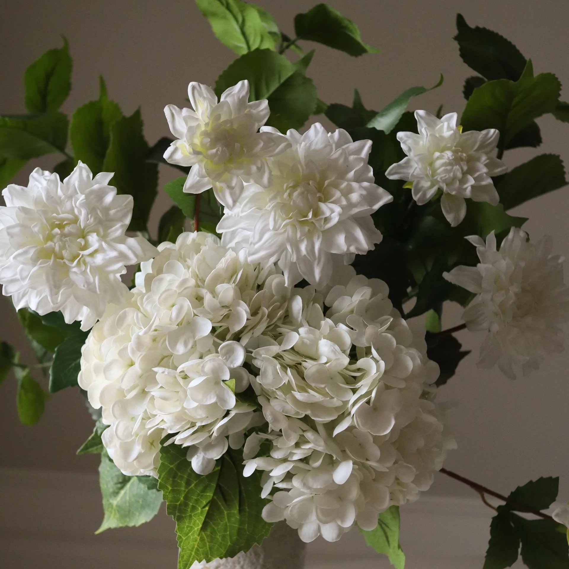 Soft Serve Kunstblumen-Bouquet, Hortensie-Dahlie, 8 St. Botané
