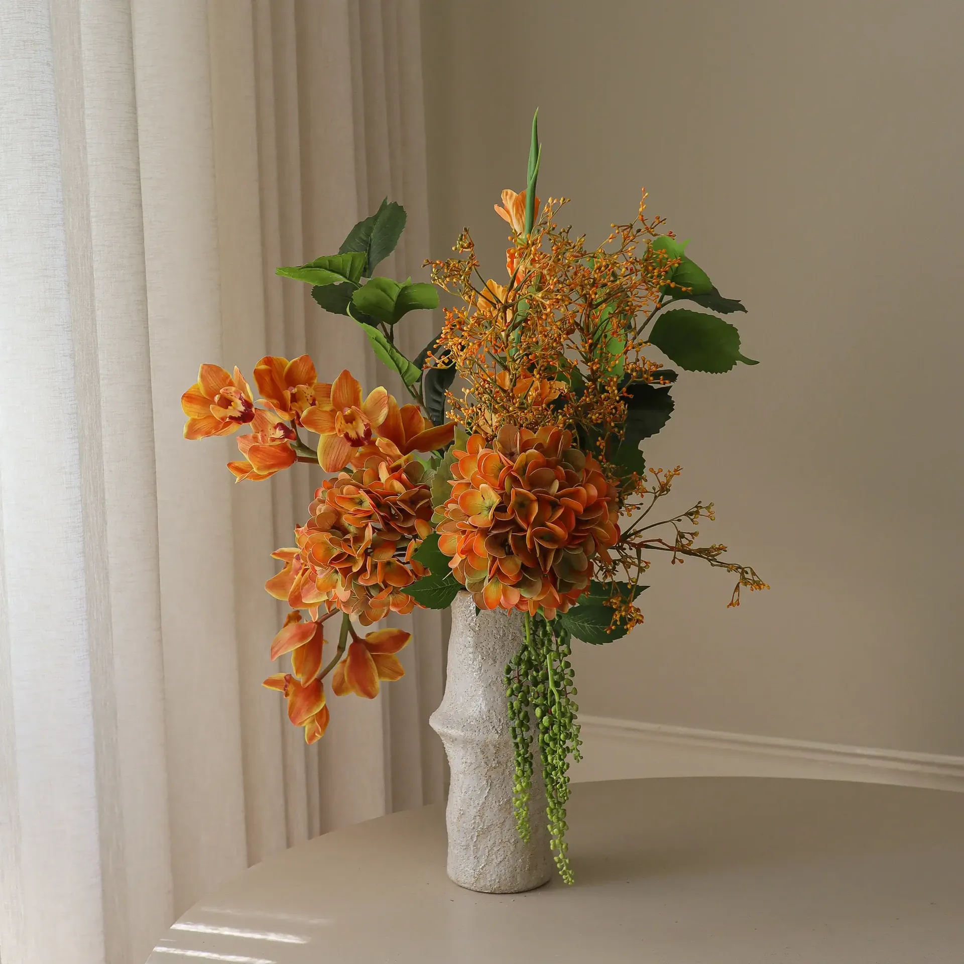 The Orangery Kunstblumenstrauß, Cymbidium-Orchidee-Gladiolus-Hortensie, 85 cm, 10 St. Botané