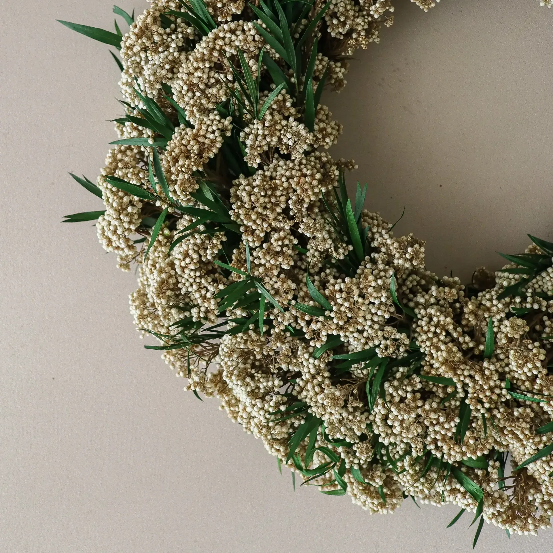 Whisper Meadow Wreath Blumenkranz, Reisblume, Ø40 cm Botané