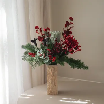 Wilder Winter Kunstblumenstrauß - Protea, Spinnen-Chrysantheme, Calla, Eukalyptus, 84 cm - Botané