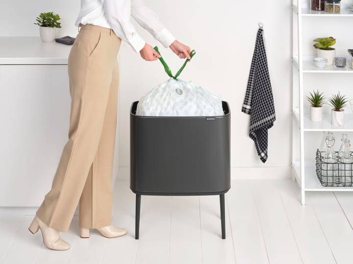 Bo Touch bin 36 Liter - Confident Grey - Brabantia