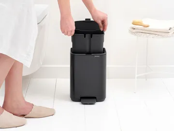 Bo Treteimer 4 l - Matt Black - Brabantia
