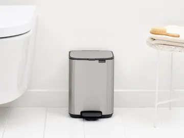 Bo Treteimer 4 l - Matt Steel Fingerprint Proof - Brabantia
