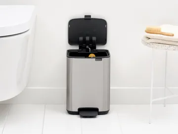 Bo Treteimer 4 l - Matt Steel Fingerprint Proof - Brabantia